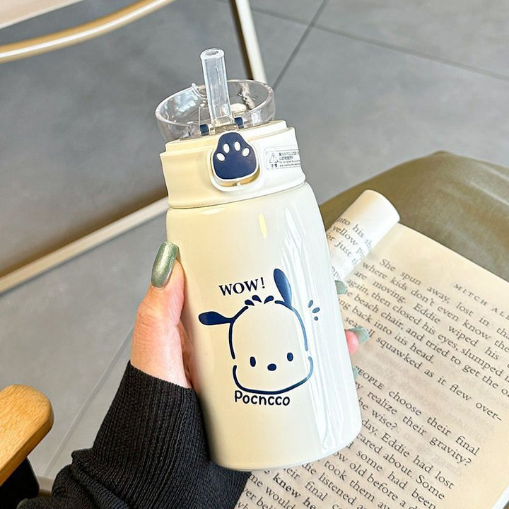Ladies drinking container with animal motifs Bowlift