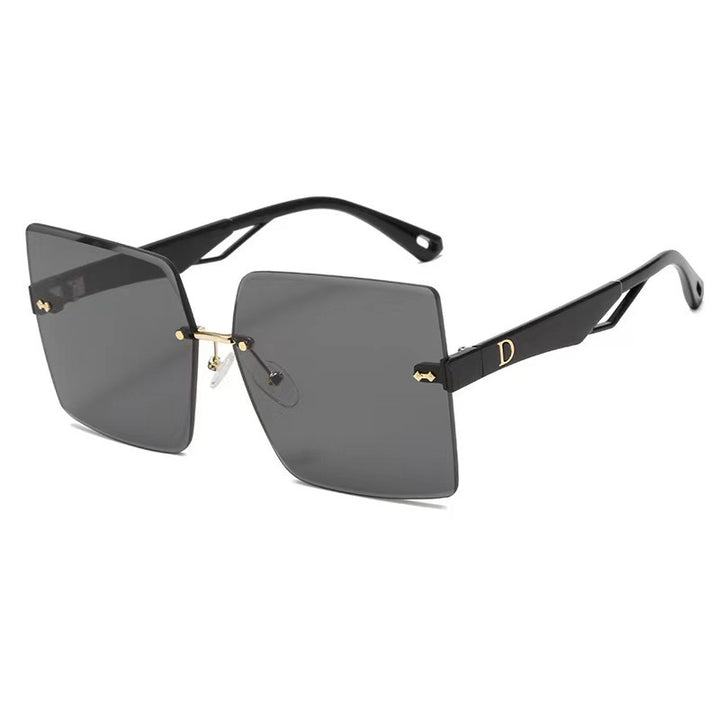 Women's fashionable square sunglasses with luxurious and elegant frame Bowlift