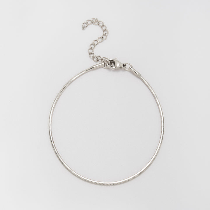 Sleek Adjustable Wire Bracelet Bowlift