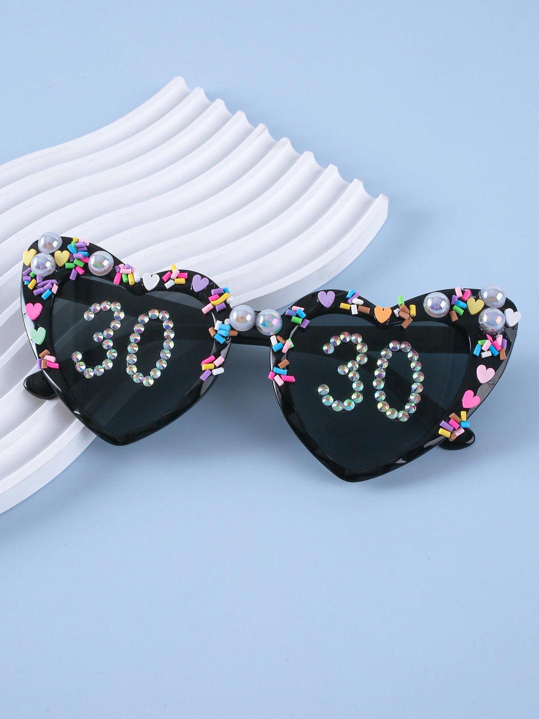Decorative Celebration Heart-Shaped Sunglasses Bowlift