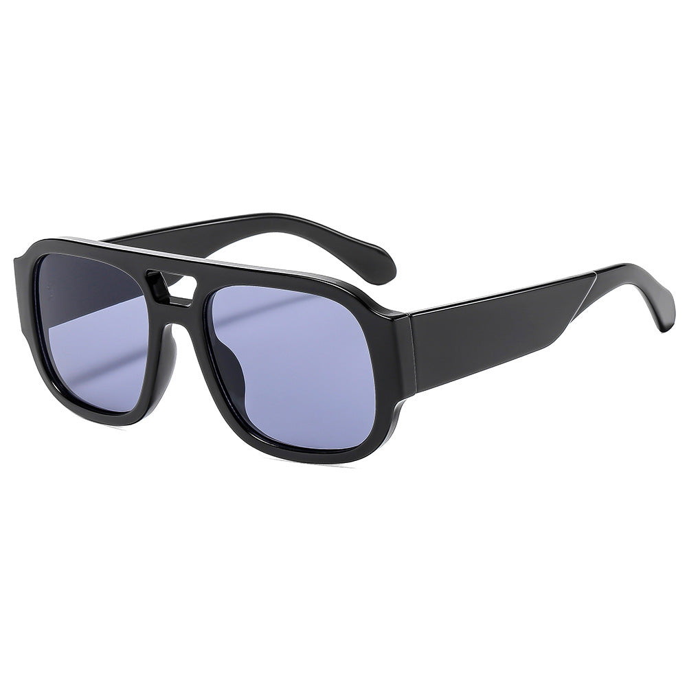 Women’s Athletic Sunglasses in Modern Design with Practical UV Protection Bowlift