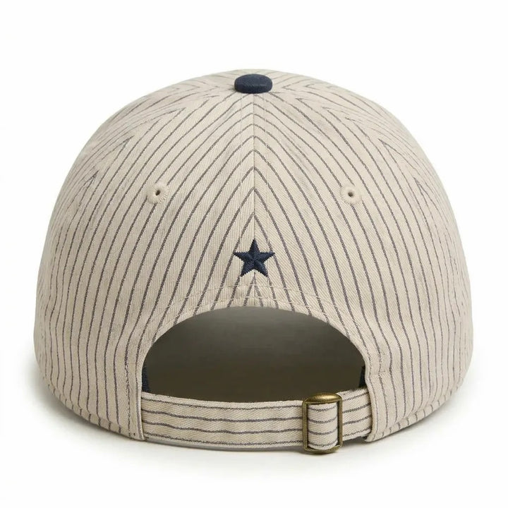 Women's trendy captain's cap Bowlift