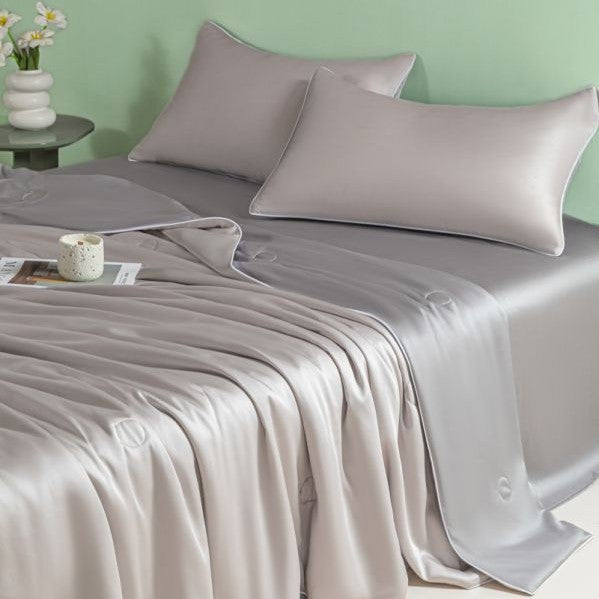 Ladies satin bed linen with stylish design Bowlift