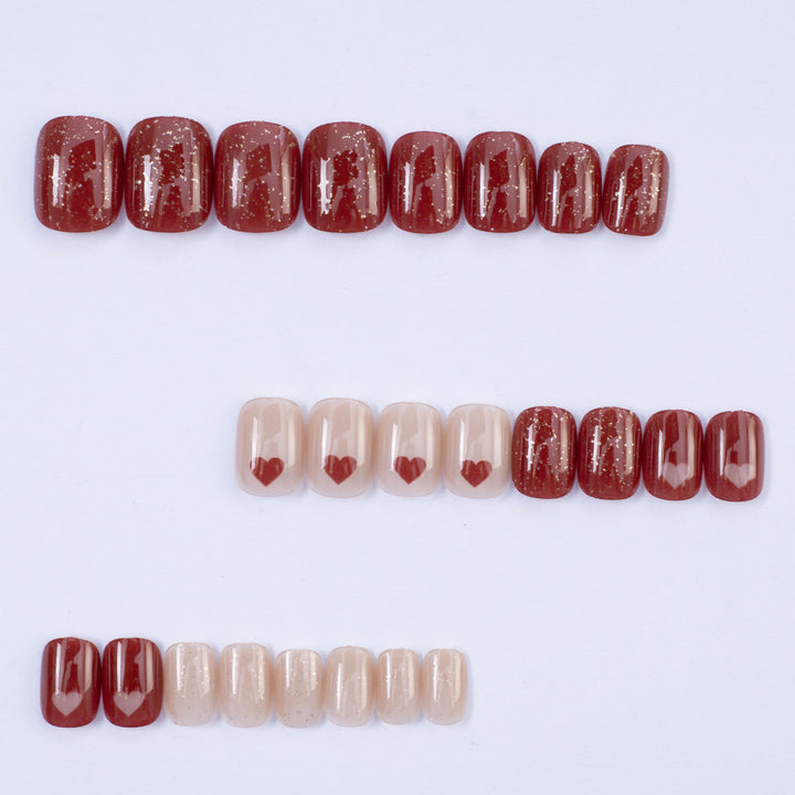 Artificial nails in romantic heart design Bowlift