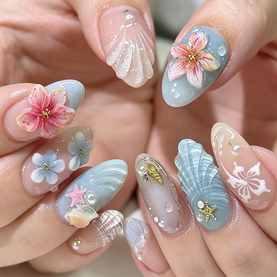 Artful nail art with maritime motifs Bowlift