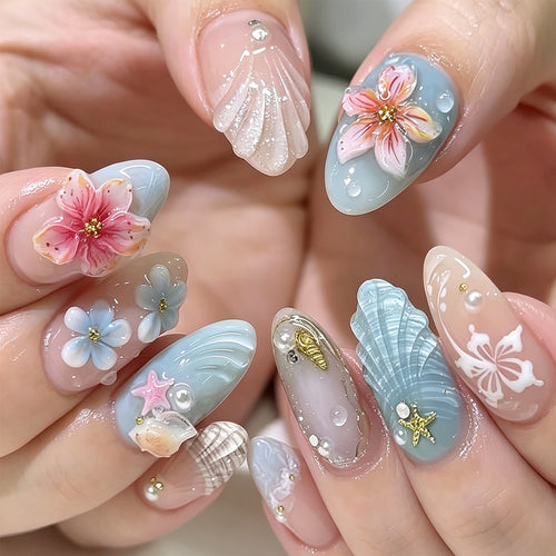 Artful nail art with maritime motifs Bowlift