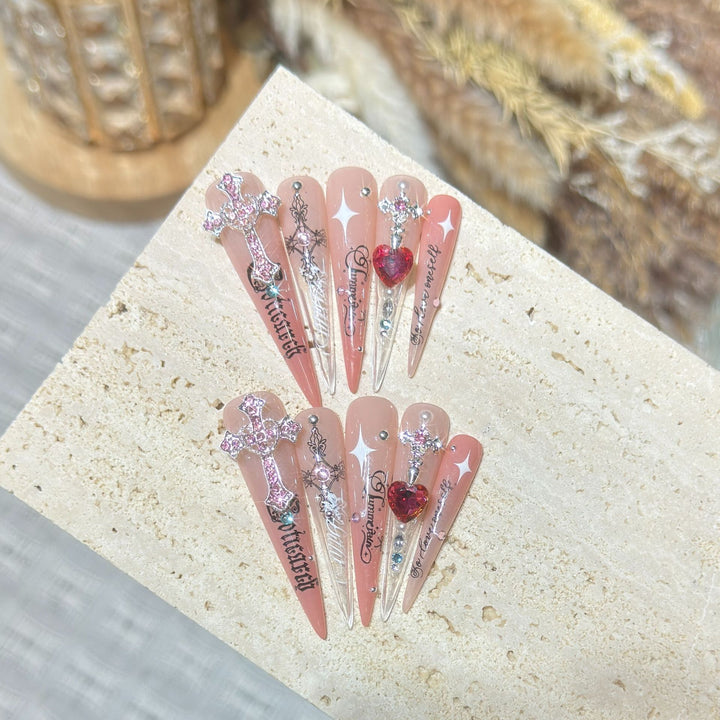 Artistic Press-On Nail Tips Bowlift