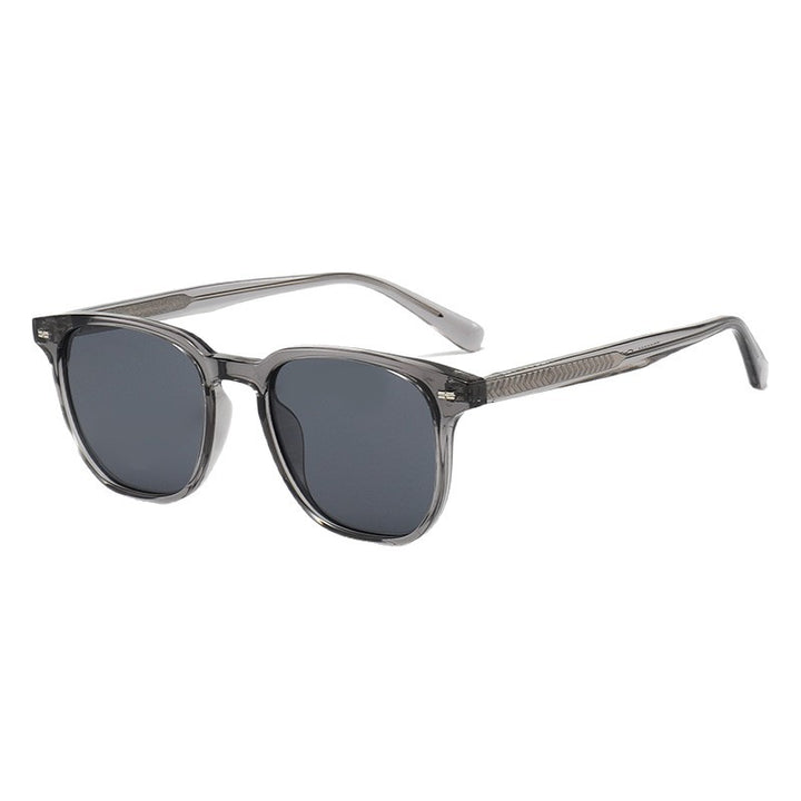 Ladies fashionable sunglasses with trendy gradient Bowlift