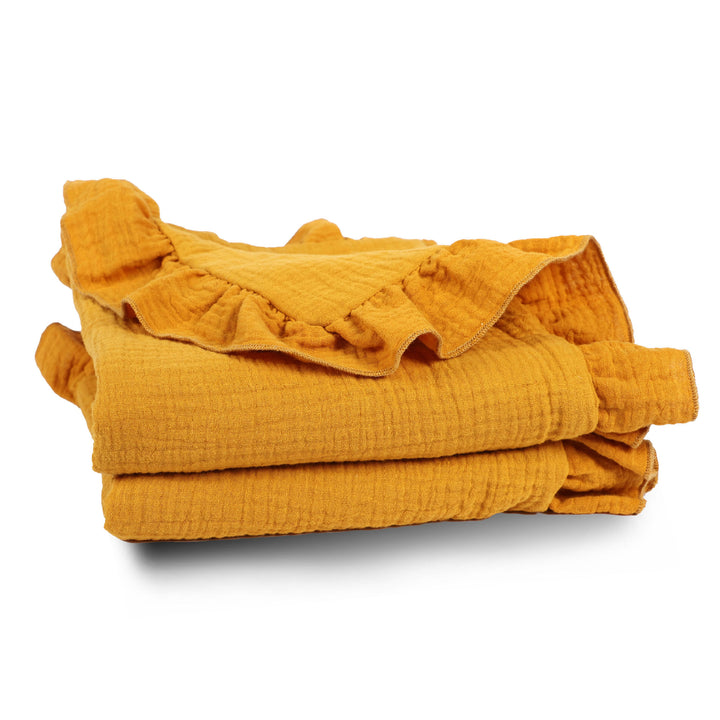 Soft Muslin Blanket with Ruffled Edges Bowlift