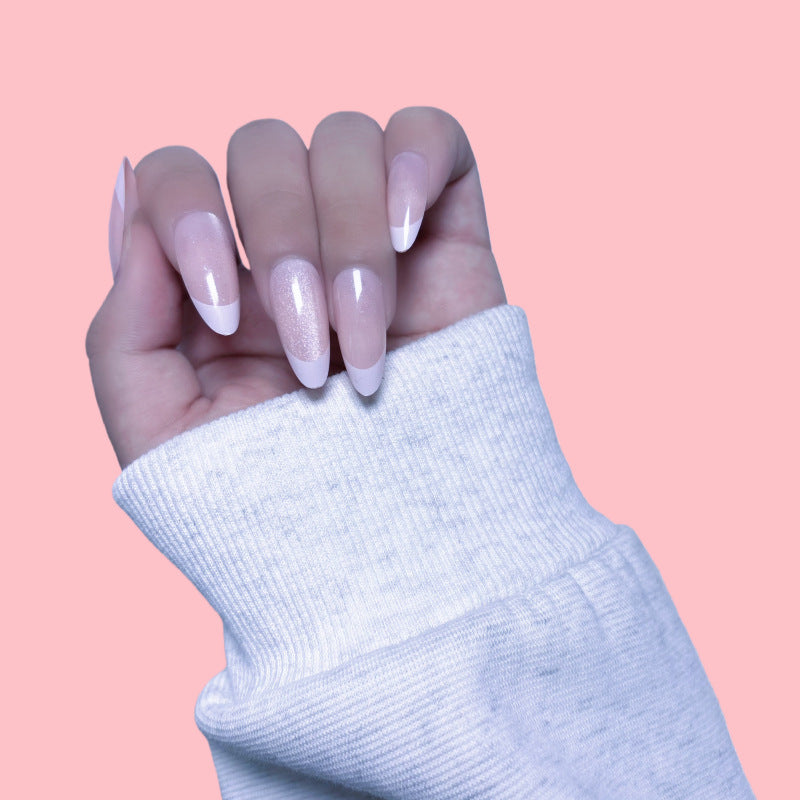 Glamorous Artificial Nails Bowlift