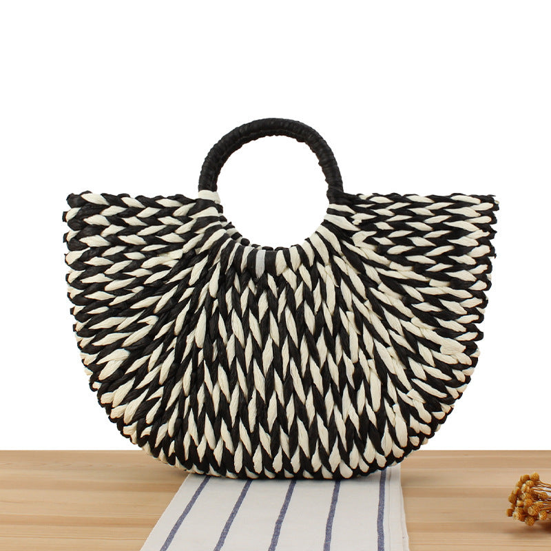Fashionable basket bag with sophisticated design Bowlift