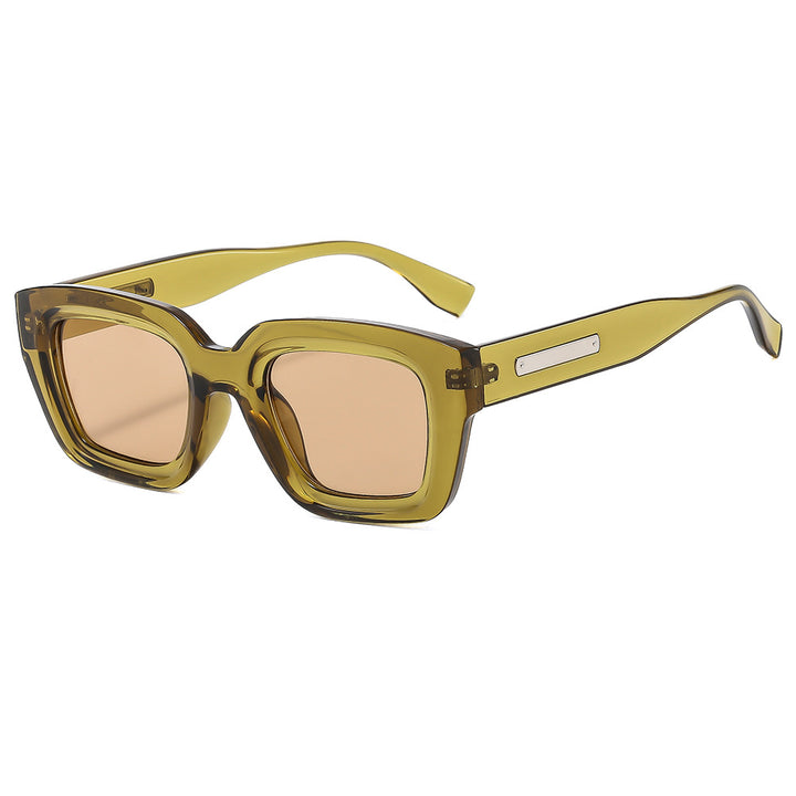 Ladies Fashion Sunglasses in Stylish Oversized Design Bowlift