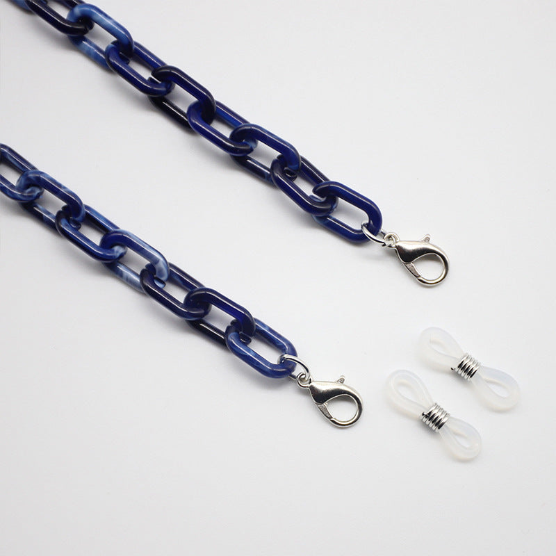 Fashionable Eyewear Chain Bowlift