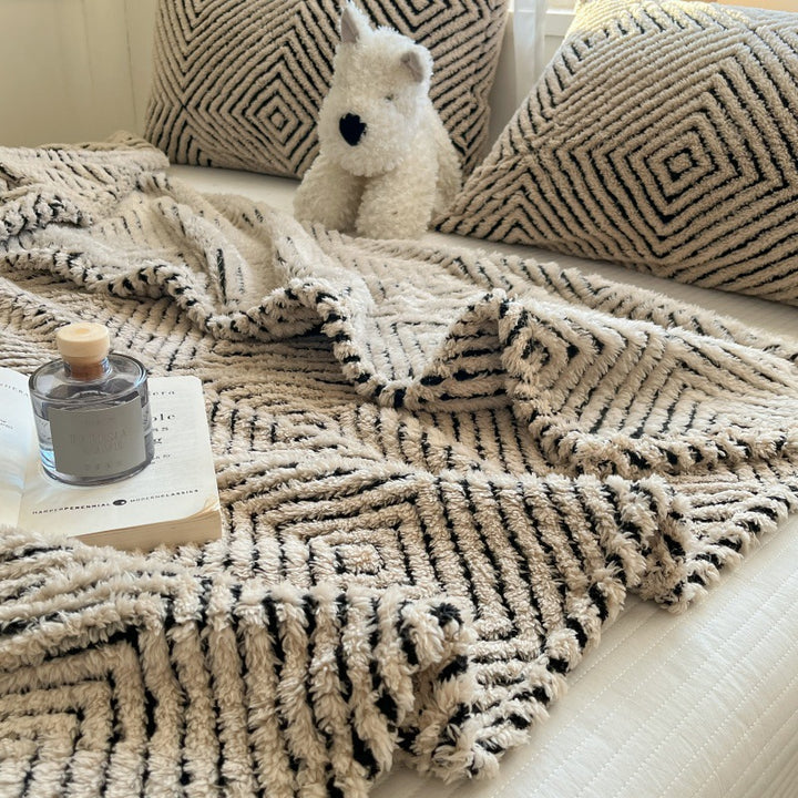 Cozy Decorative Throw Blanket Bowlift