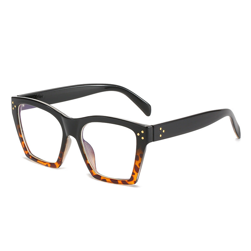 Ladies large fashionable sunglasses Bowlift