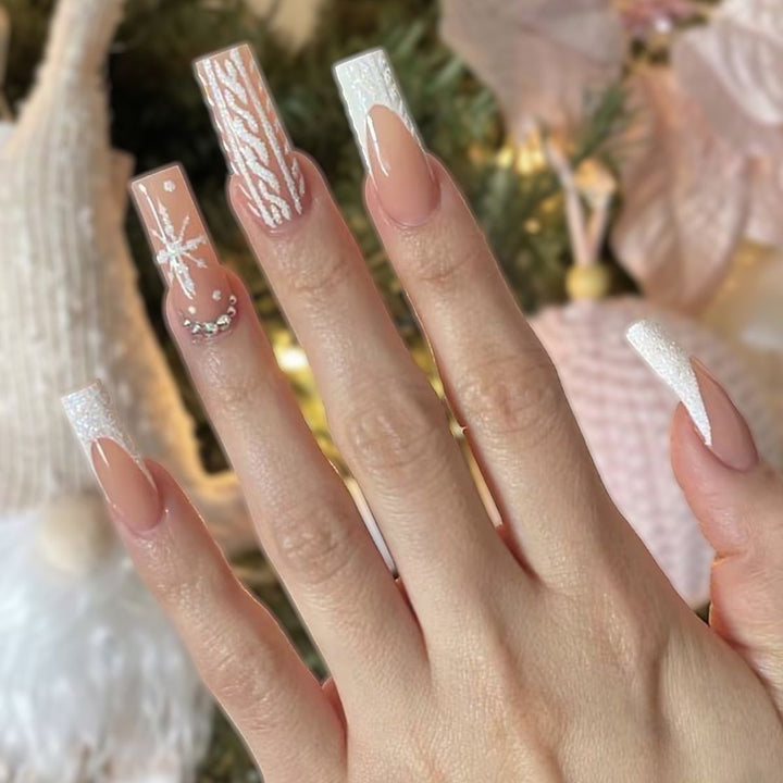 Decorative Press-On Nail Art Set with Elegant Floral and Shimmer Design Bowlift