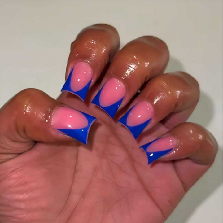 Artistic Stiletto Nail Tips Bowlift