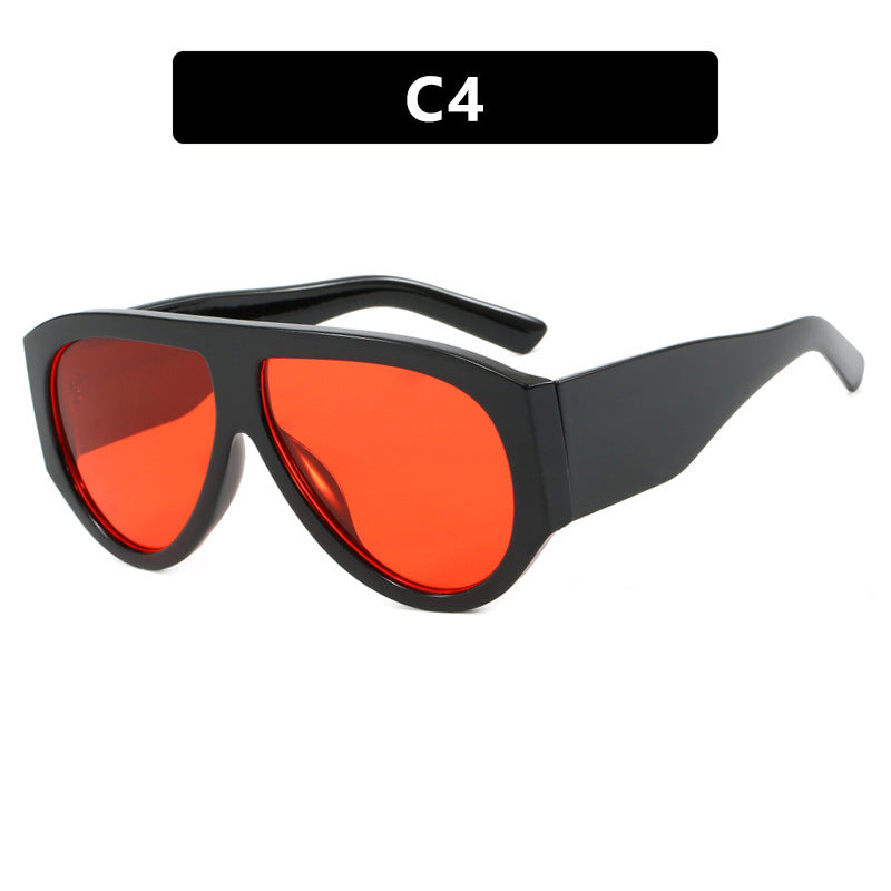 Women extravagant oversized sunglasses with angled frame Bowlift