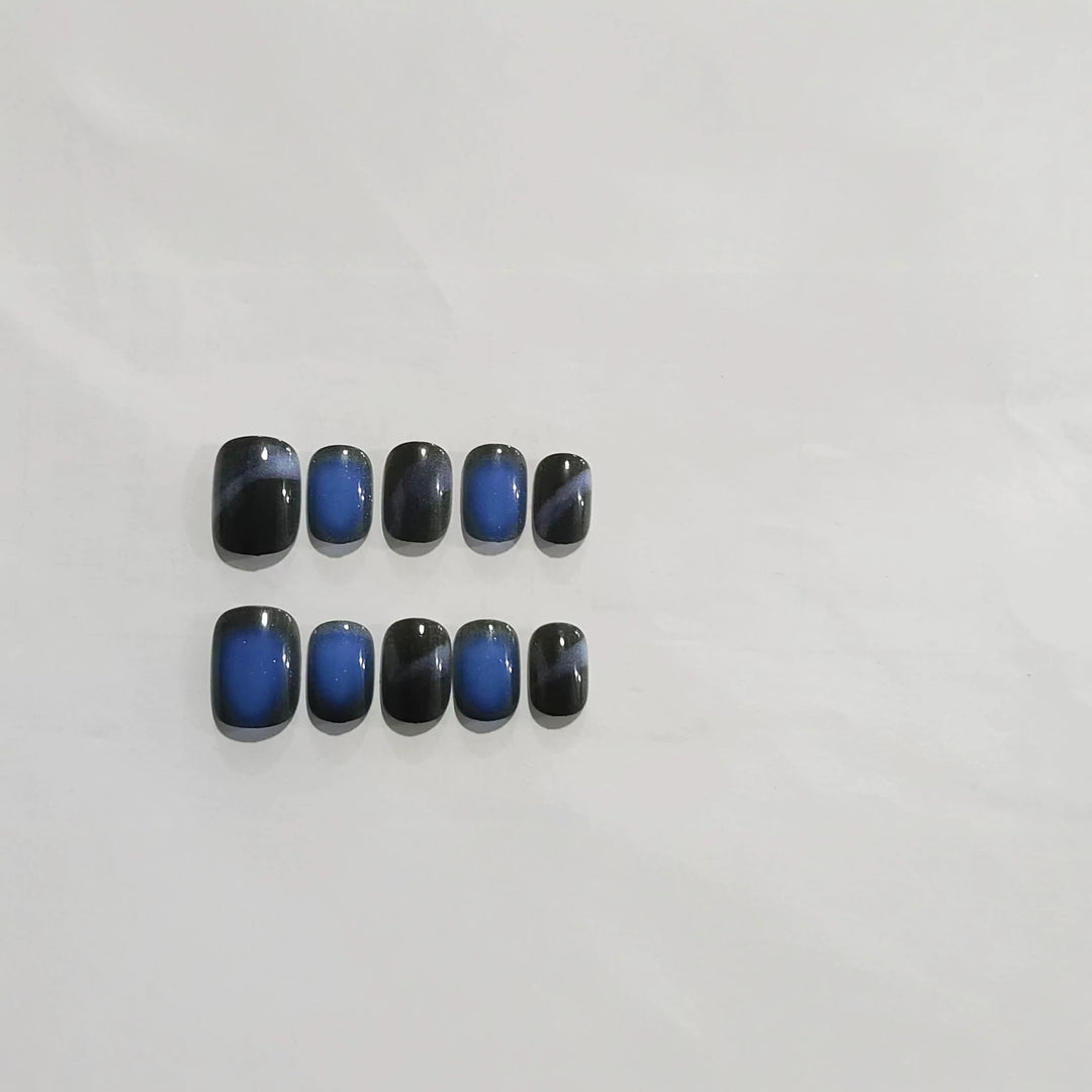 Galaxy-inspired Press-On Nail Set Bowlift