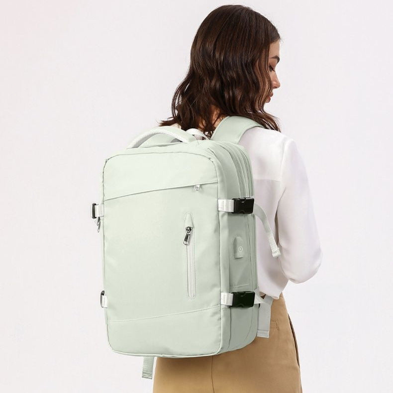 Multifunctional Laptop Backpack with USB Charging Port and Water-Repellent Material Bowlift