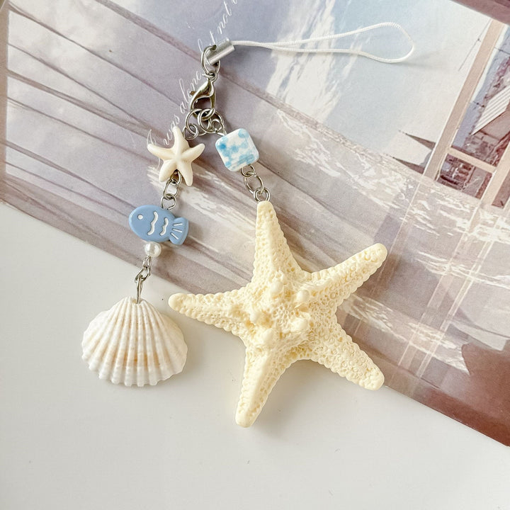 Keychain with Maritime Shell Motifs Bowlift