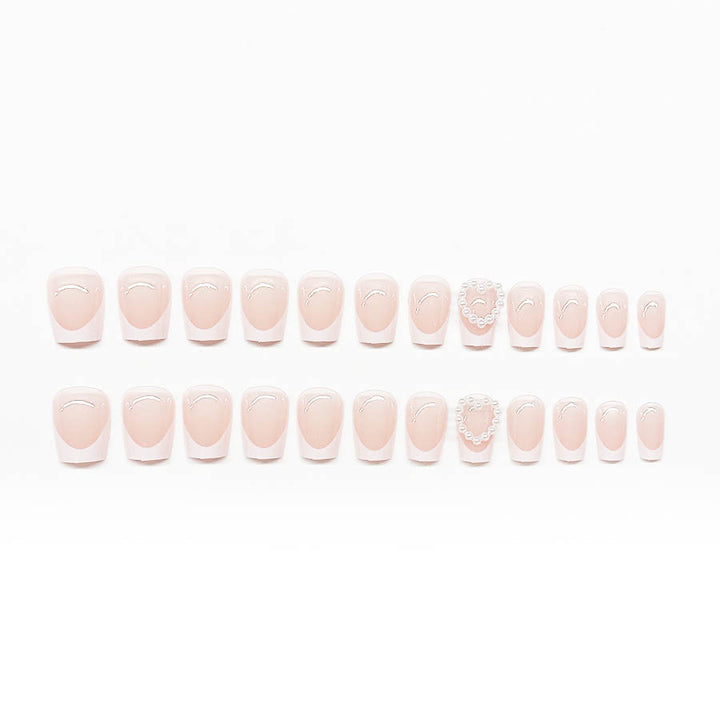 Artificial nails with elegant heart decorations Bowlift