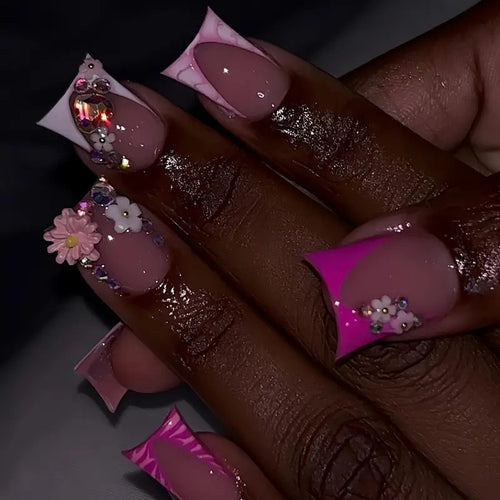 Artistic Floral and Gem-Embellished Press-On Nails Bowlift