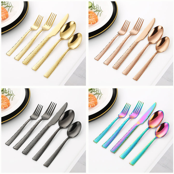 Elegant spoon with unique surface design Bowlift