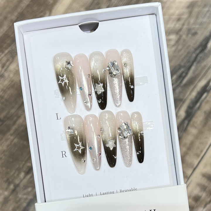 Elegant Stiletto Press-On Nail Set with Decorative Accents Bowlift
