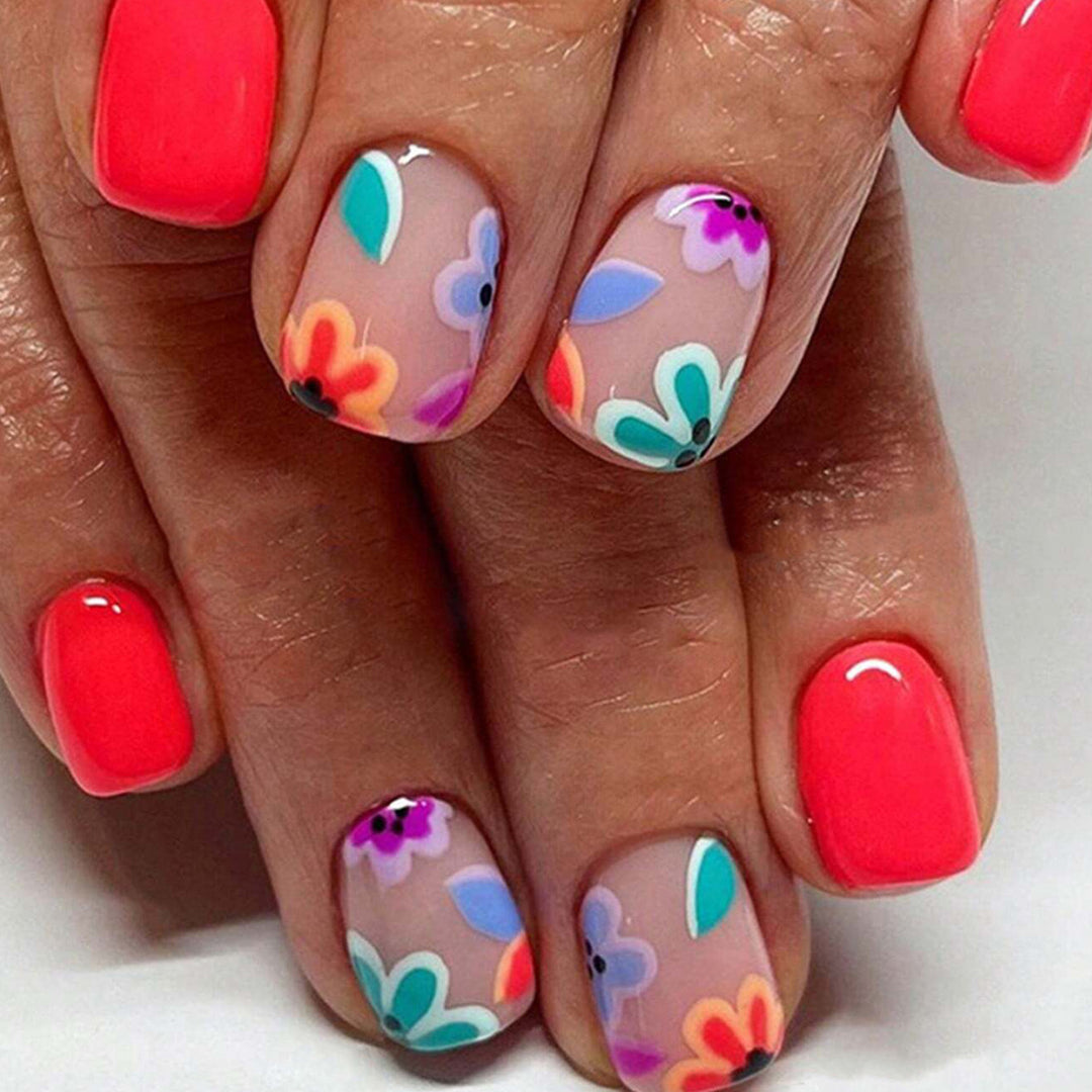 Artistic Nail Tips in Floral Design Bowlift