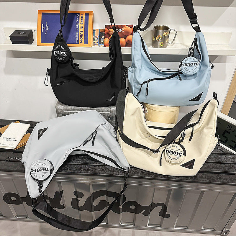 Stylish Shoulder Bag With Multiple Zip Compartments Bowlift