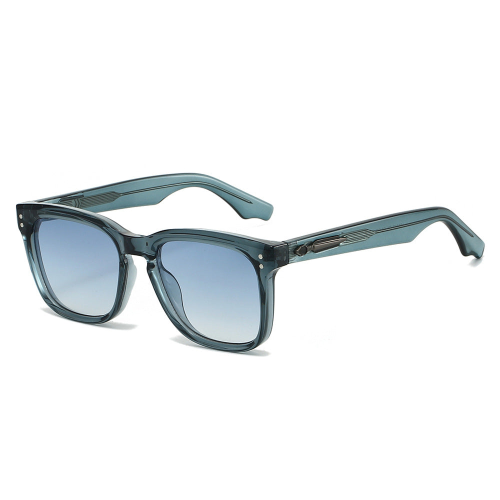 Ladies sunglasses in elegant rectangular design by Bowlift