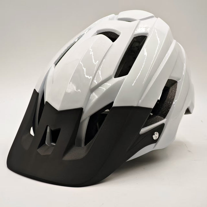 Multi-Sport Cycling Helmet Bowlift