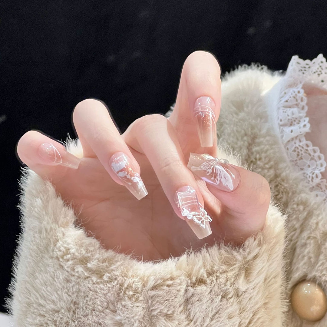Trendy Stiletto Nails Bowlift