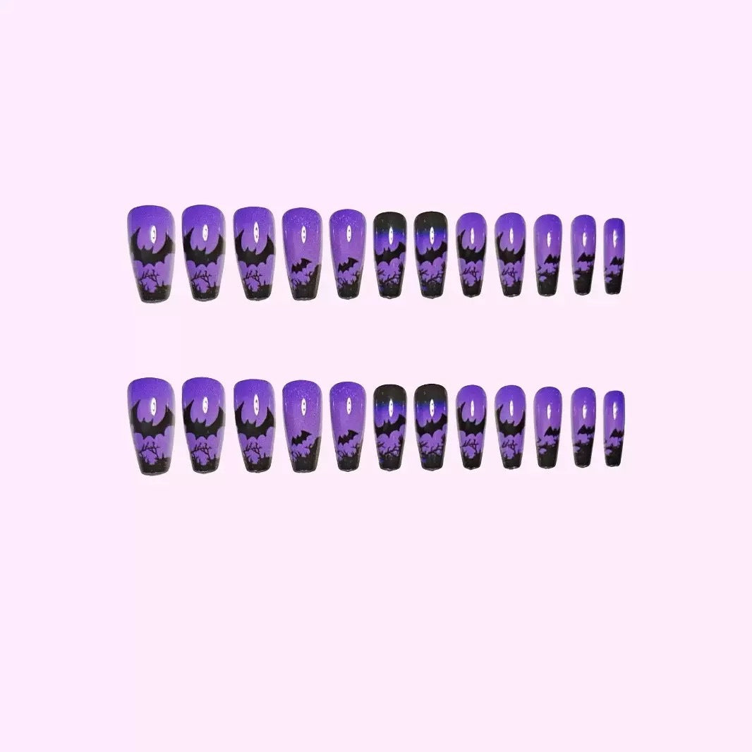 Acrylic nail set with Halloween motif Bowlift