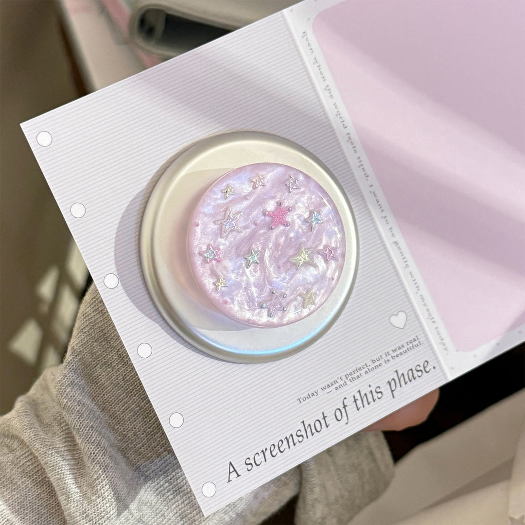 Shiny cosmetic mirror with star motif Bowlift