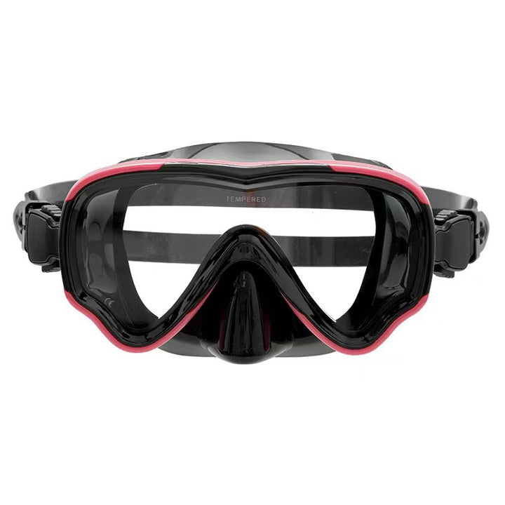 Diving mask with curved field of view and flexible silicone frame Bowlift