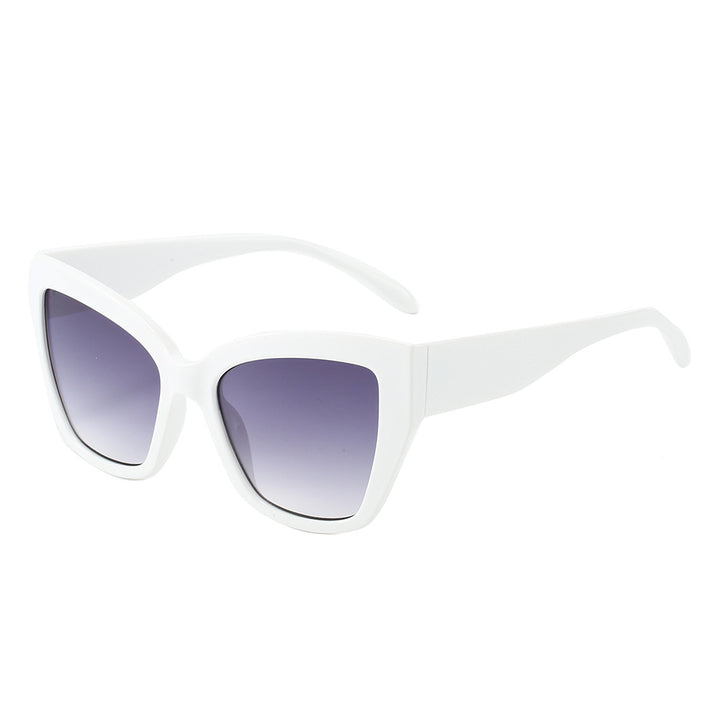 Women's Fashion Sunglasses in Trendy Tortoiseshell Design Bowlift