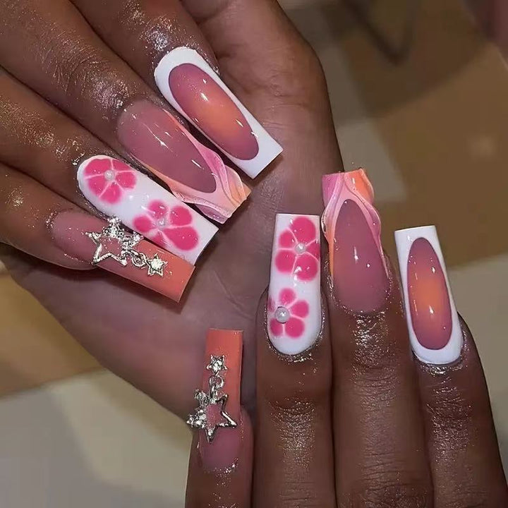 Decorative Floral Press-On Nails Bowlift
