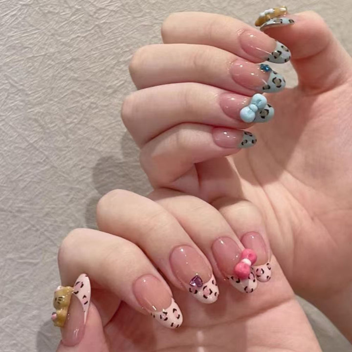 Decorative artificial nails Bowlift