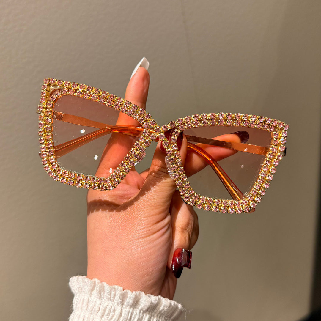 Women's extravagant sunglasses with sparkling crystal frame Bowlift