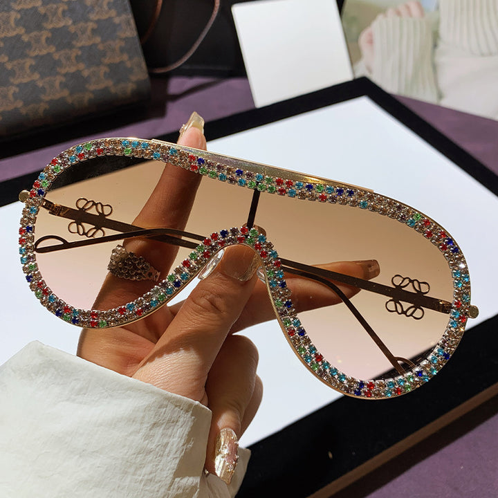 Women's Glamorous Sunglasses with Rhinestone-Embellished Frame Bowlift