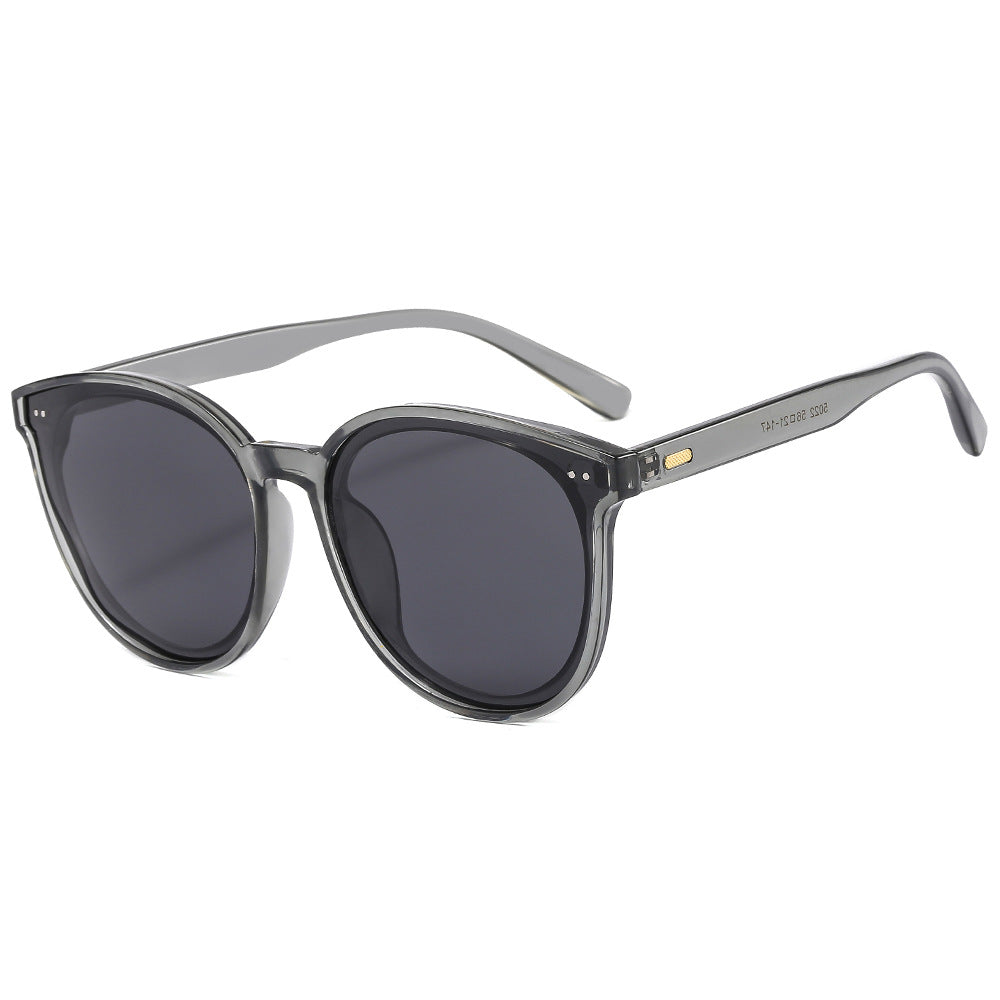 Women's Stylish Sunglasses with Large, Elegant Frame Bowlift
