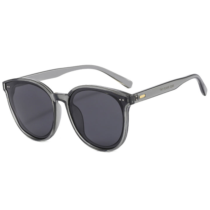 Women's Stylish Sunglasses with Large, Elegant Frame Bowlift