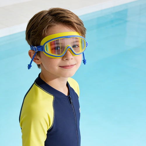 High-performance swimming mask with extensive field of vision Bowlift