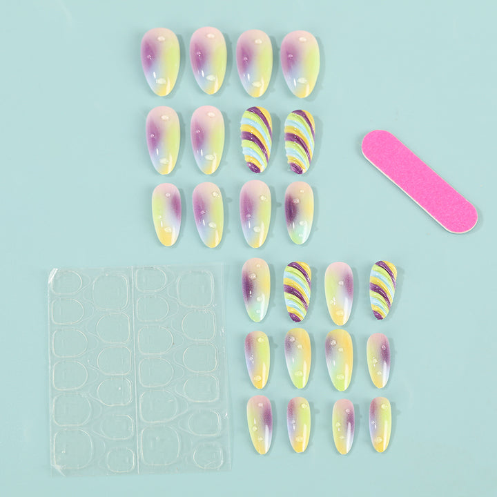 Artificial nails with soft ombre colors and creative patterns Bowlift
