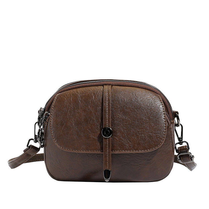 Urban Chic Crossbody Bag Bowlift
