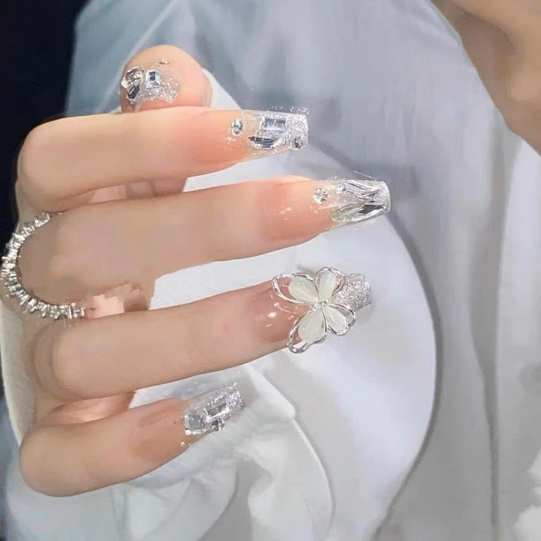Artificial Nails Set with Elegant Butterfly Decoration Bowlift