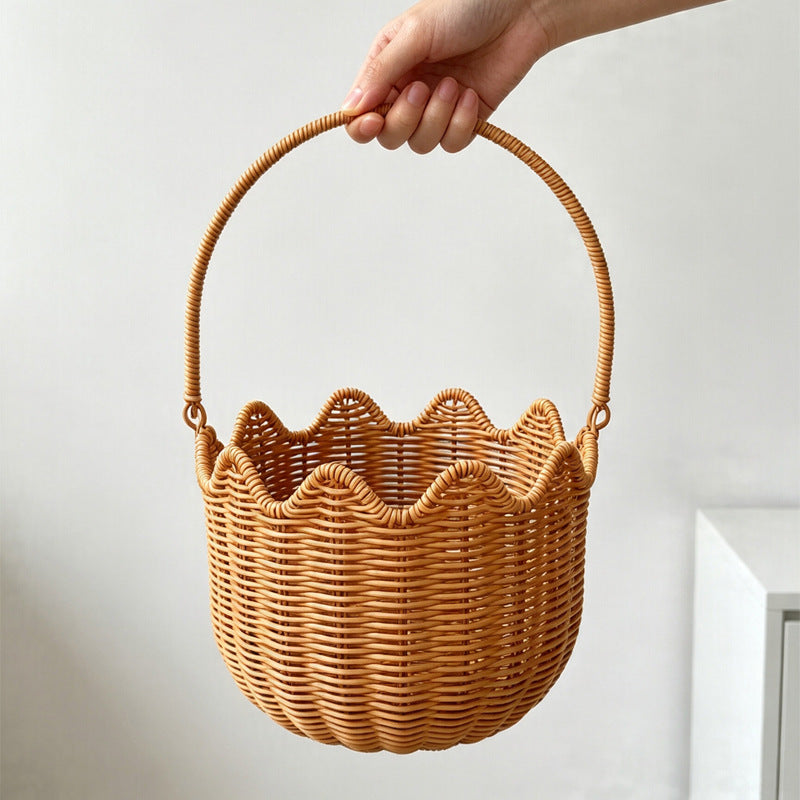 Scalloped Woven Storage Basket Bowlift