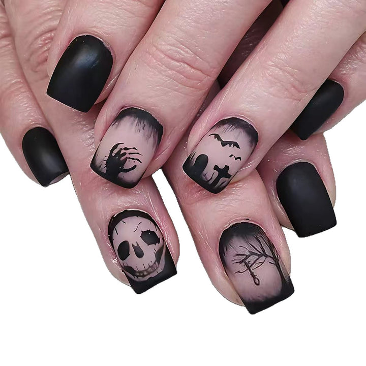 Halloween-Inspired Nail Art Bowlift